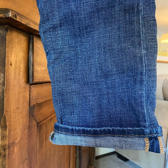 Lucky Brand Crop Leg Boyfriend Jeans - Picture 5 of 9